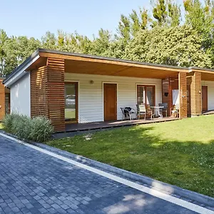 https://metropolis-domki.sopothotels.com